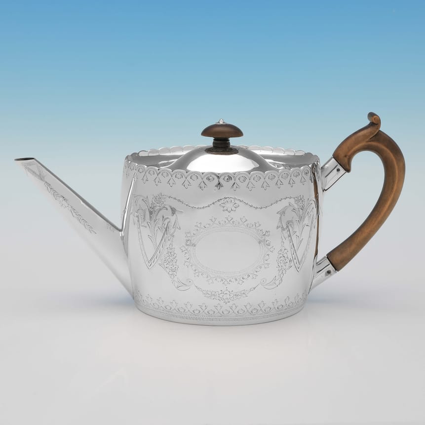 Antique Sterling Silver Teapot - Henry William Curry Hallmarked In 1881 London - Victorian - Image 1